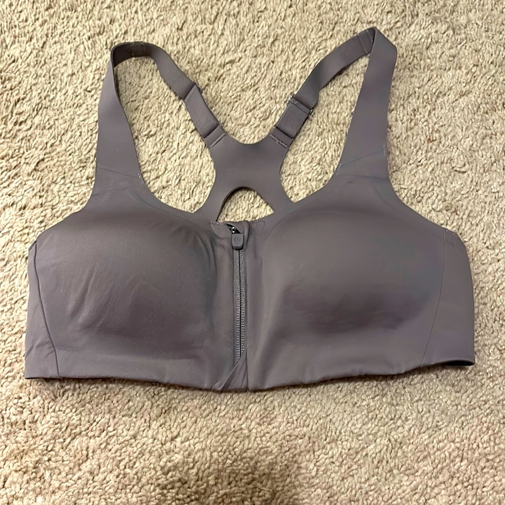 Lululemon front zipper bra 34B